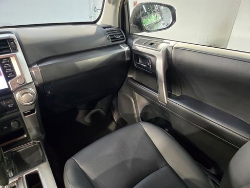 Used 2022 Toyota 4Runner TRD Sport RWD image 11