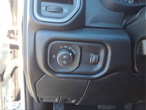 New 2026 RAM 2500 Tradesman w/ Safety Group AWD/4WD image 17