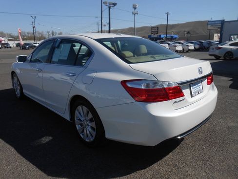 Used 2014 Honda Accord EX-L image 7