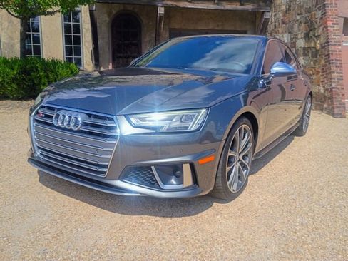 Used 2019 Audi S4 Premium Plus w/ Premium Plus Package AWD/4WD image 4