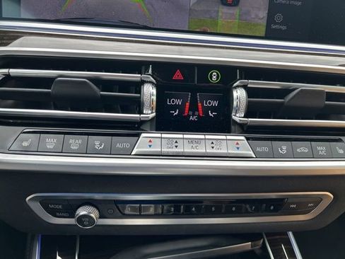 Used 2021 BMW X5 xDrive40i w/ Premium Package 2 image 18