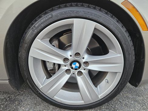 Used 2009 BMW 335i Convertible RWD image 25