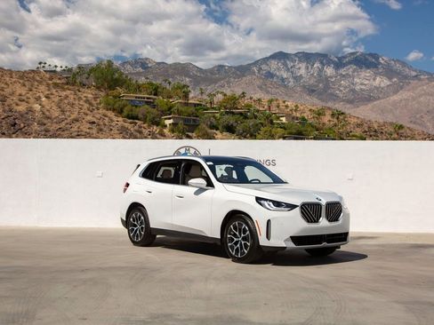 Certified 2026 BMW X3 xDrive30 w/ Convenience Package image 2