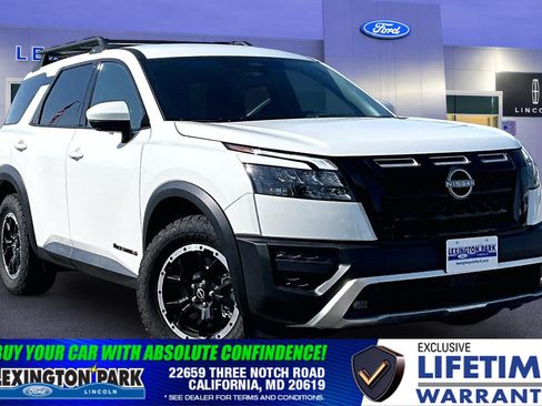 Used 2025 Nissan Pathfinder Rock Creek AWD/4WD image 1