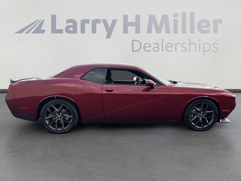 Used 2023 Dodge Challenger R/T w/ Blacktop Package image 6