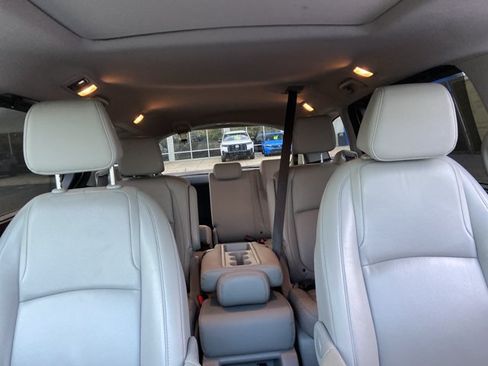 Used 2021 Honda Odyssey EX-L image 19