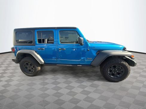 Used 2023 Jeep Wrangler Unlimited w/ Cold Weather Group AWD/4WD image 5