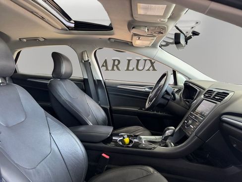 Used 2016 Ford Fusion Titanium FWD image 14