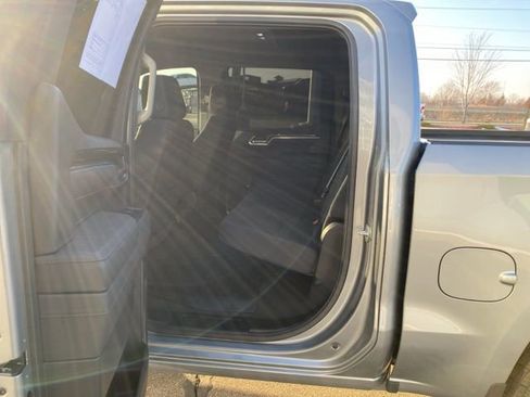 Used 2025 Chevrolet Silverado 1500 LT AWD/4WD image 22