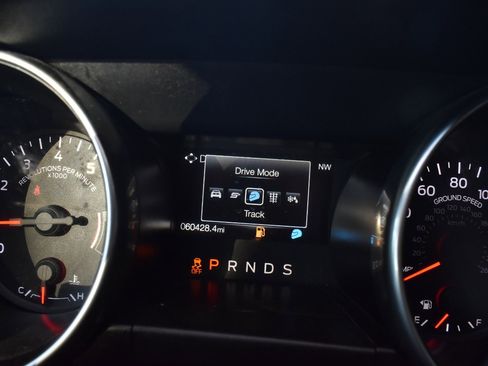 Used 2019 Ford Mustang Premium image 39