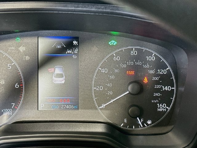 Used 2024 Toyota Corolla LE FWD image 14