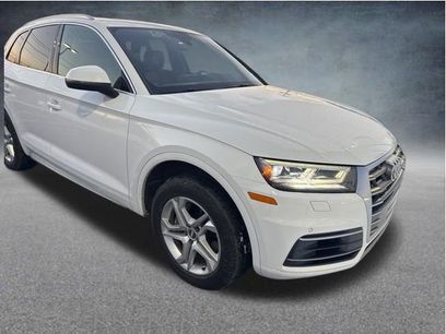 Used 2018 Audi Q5 2.0T Premium Plus w/ Premium Plus Package