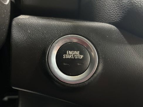 Used 2020 GMC Terrain SLE w/ Driver Convenience Package image 30