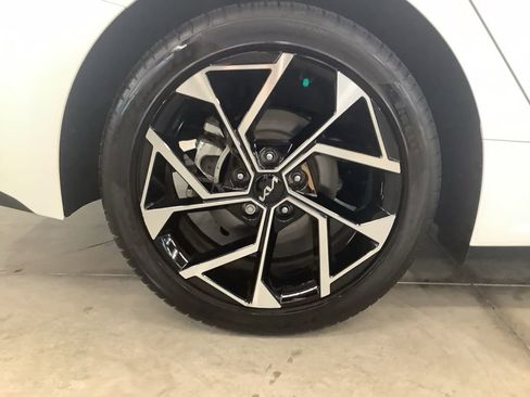 Certified 2025 Kia K5 EX FWD image 30