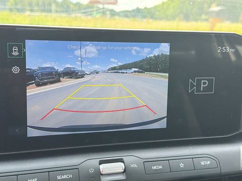 Used 2025 Kia K4 FWD image 29