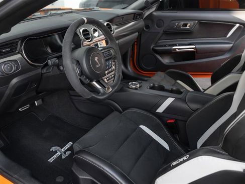 Used 2020 Ford Mustang Shelby GT500 w/ Technology Package image 22