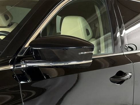 Used 2023 Acura MDX SH-AWD w/ Technology Package image 5