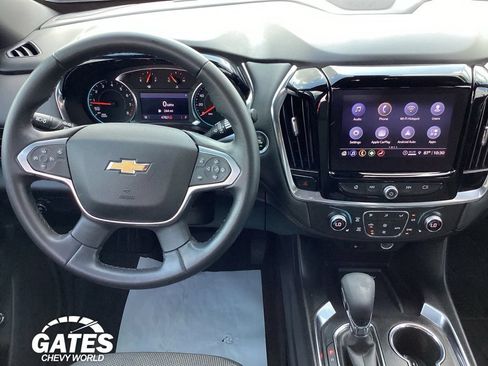 Used 2023 Chevrolet Traverse LT w/ LPO, Floor Liner Package AWD/4WD image 18