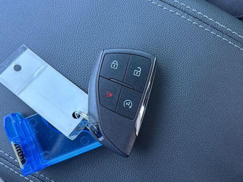 New 2026 GMC Canyon Elevation w/ Convenience Package image 36