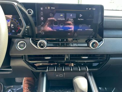 Used 2026 Chevrolet Colorado W/T image 15