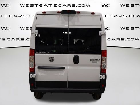 New 2026 RAM ProMaster 2500 FWD image 4