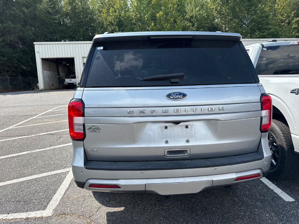 Used 2022 Ford Expedition XLT RWD image 11