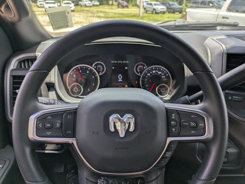 New 2026 RAM 3500 Tradesman AWD/4WD image 21
