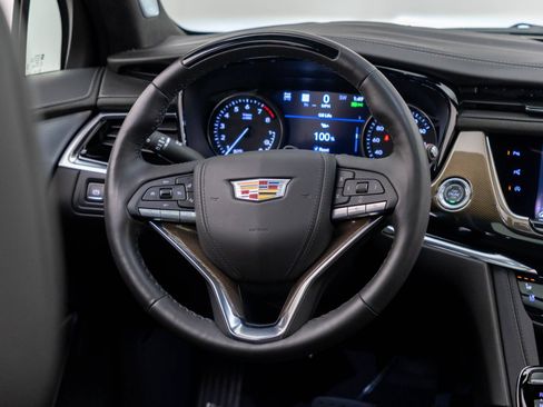 Certified 2025 Cadillac XT6 Premium Luxury w/ Platinum Package AWD/4WD image 12