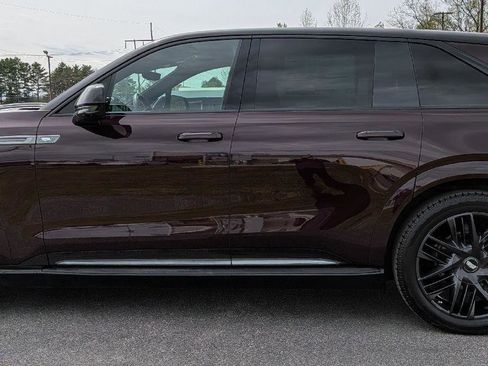 Used 2026 Cadillac Escalade IQ Sport 1 w/ LPO, ONYX Package AWD/4WD image 7