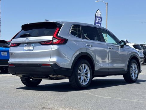 Certified 2025 Honda CR-V EX-L image 5