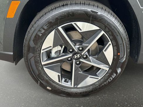 New 2025 Hyundai Tucson SEL image 9