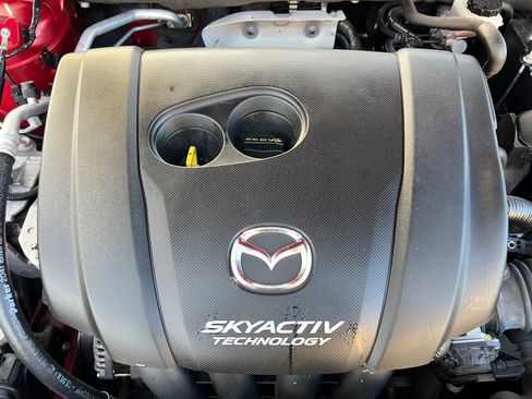 Used 2017 MAZDA MAZDA3 Grand Touring image 37