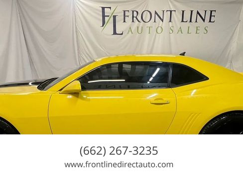 Used 2015 Chevrolet Camaro LS RWD image 4