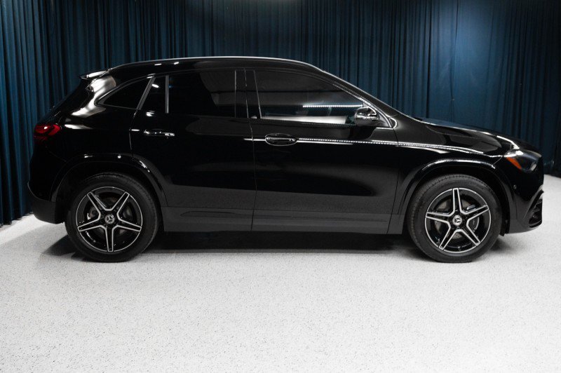 Certified 2026 Mercedes-Benz GLA 250 image 4