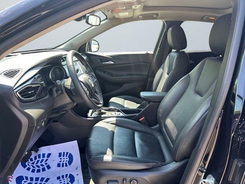 Used 2023 Buick Encore GX Essence w/ Experience Buick Package AWD/4WD image 9