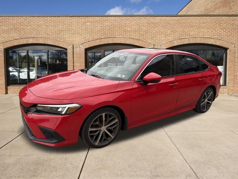Used 2022 Honda Civic Touring image 8