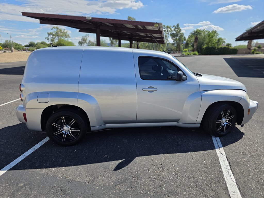 Used 2010 Chevrolet HHR LS FWD image 5