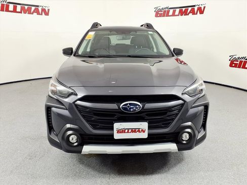 Certified 2025 Subaru Outback Limited image 3