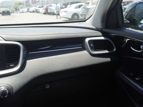 Used 2017 Kia Sorento FWD image 28
