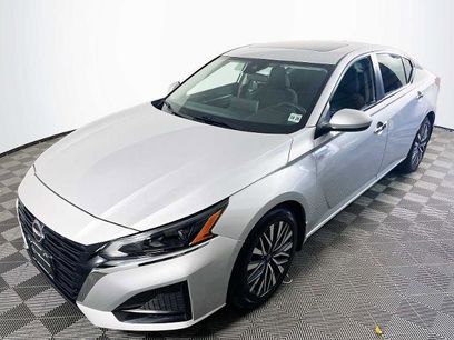 Certified 2023 Nissan Altima 2.5 SV w/ SV Premium Package