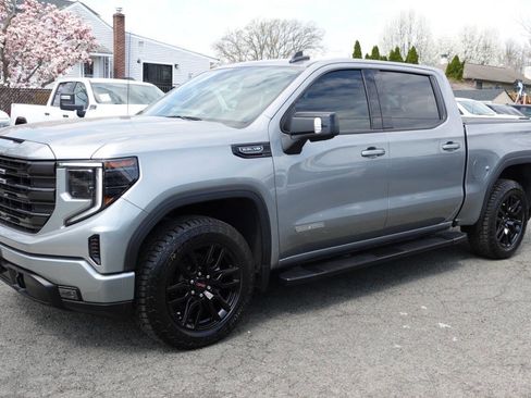 Used 2023 GMC Sierra 1500 Elevation w/ Preferred Package image 1