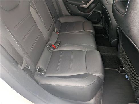 Used 2020 Mercedes-Benz CLA 250 image 19