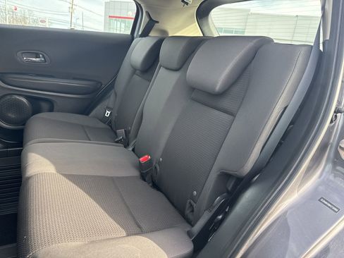 Used 2019 Honda HR-V LX image 13