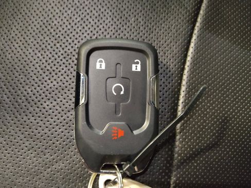 Used 2020 GMC Terrain SLT AWD/4WD image 32