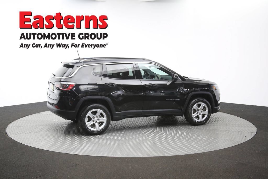 Used 2023 Jeep Compass Latitude AWD/4WD image 47