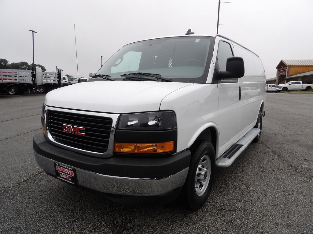 Used 2025 GMC Savana 2500 w/ Driver Convenience Package RWD image 58