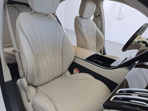 Certified 2022 Mercedes-Benz S 500 4MATIC image 10