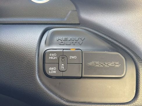 Used 2024 RAM 3500 Big Horn image 14