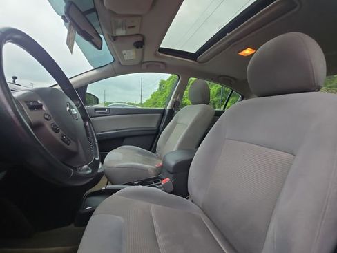 Used 2011 Nissan Sentra 2.0 SL w/ SL Special Value Pkg FWD image 3