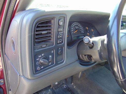 Used 2005 Chevrolet Silverado 1500 LS w/ Light Duty Power Package image 9